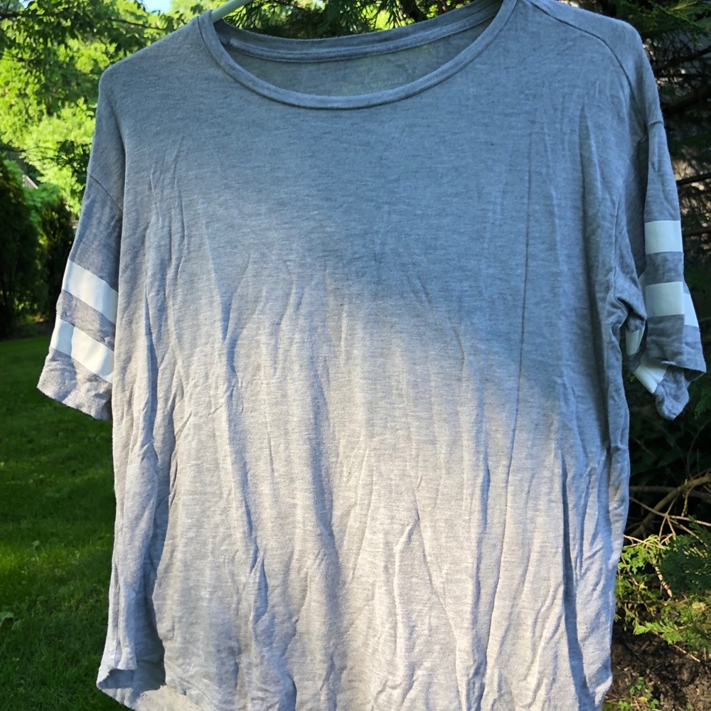 Grey baseball Tee from AE